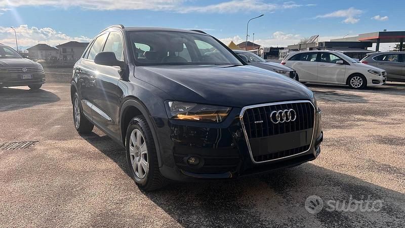 Usata Audi Q3 177 CV (130 kW) 2012 Blu SUV