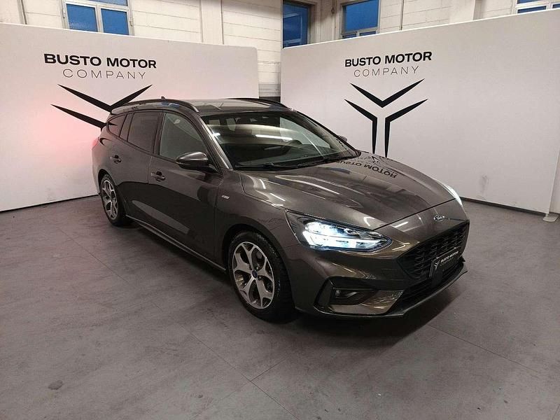 Usata Ford Focus ST-Line 125 CV (91 kW) 2019 Grigio Station wagon