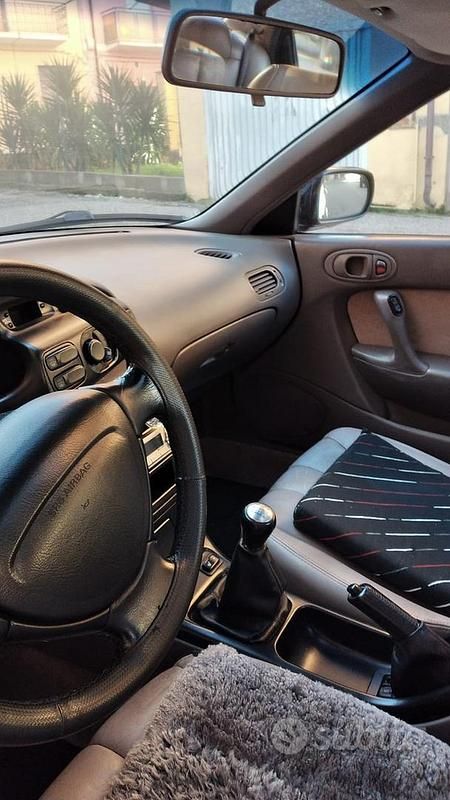 Usata Mazda Xedos 140 CV (102 kW) 1996 Blu Berlina