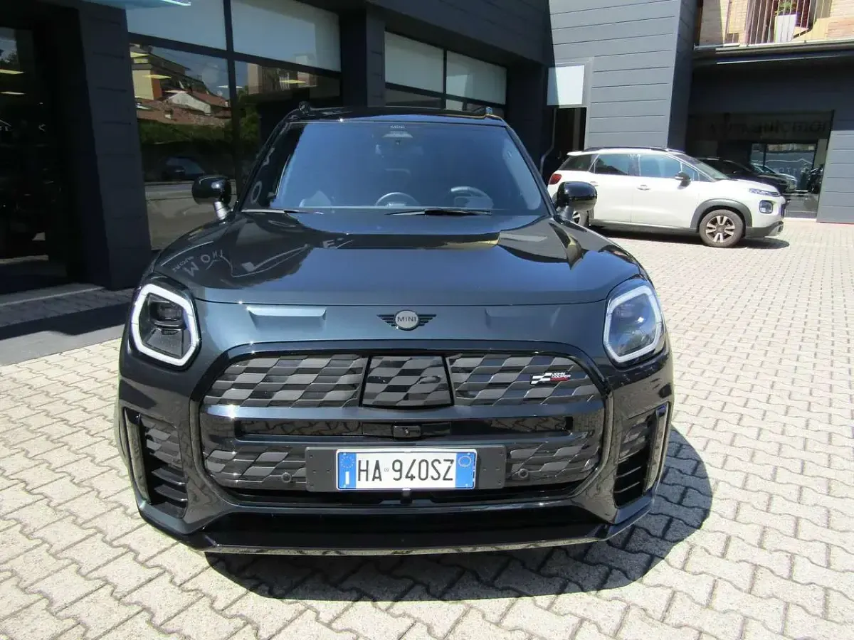 Usata Mini John Cooper Works Countryman 67 kW (92 CV) 2025 Grigio SUV