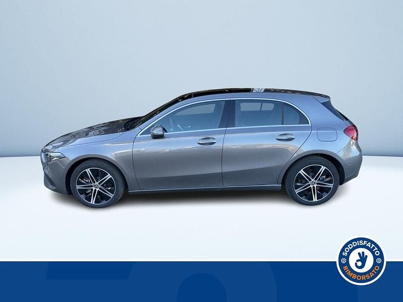 Usata Mercedes A250 Advanced Plus 218 CV (160 kW) 2023 Grigio metallizzato Berlina