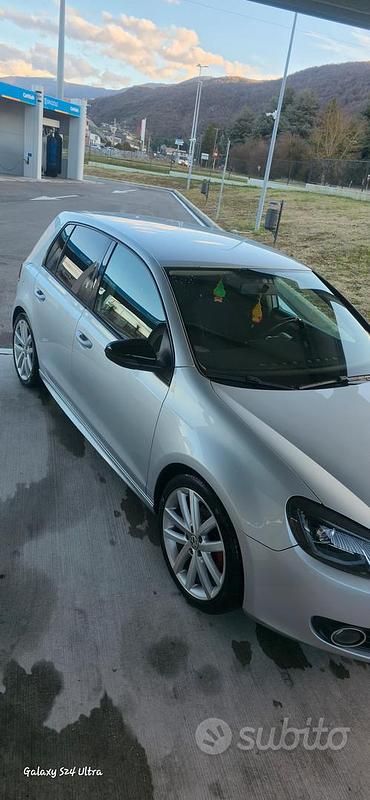 Usata VW Golf VI 140 CV (102 kW) 2009 Grigio Utilitaria