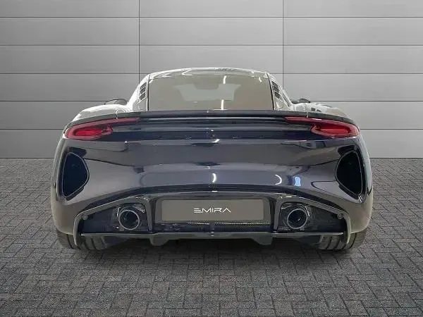 Nuova Lotus Emira 2026 Blu Coupé