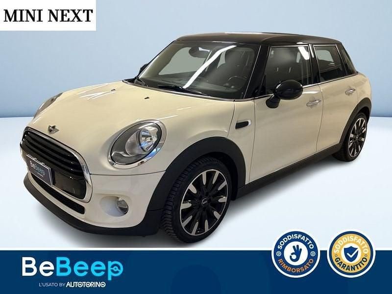 Usata Mini Cooper Hype 136 CV (100 kW) 2017 Beige metallizzato Utilitaria