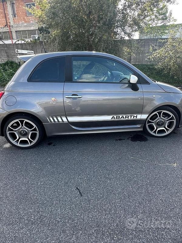 Usata Abarth 595 Turismo 165 CV (121 kW) 2022 Grigio Coupé