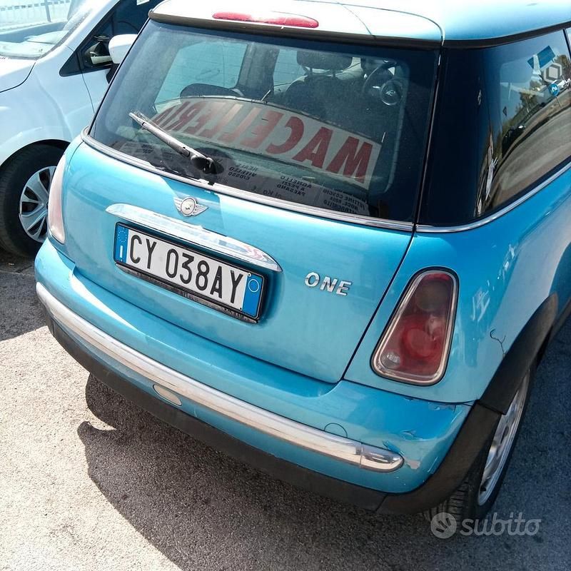 Usata Mini One D 88 CV (64 kW) 2005 Blu Utilitaria