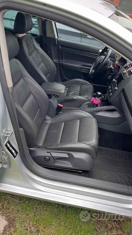 Usata VW Golf VI GT 140 CV (102 kW) 2008 Grigio Utilitaria