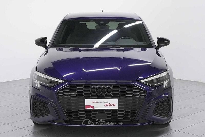Usata Audi A3 S-Line 150 CV (110 kW) 2023 Blu Berlina