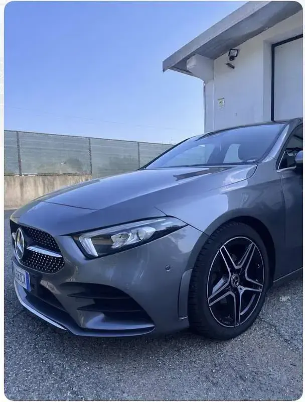 Usata Mercedes CLA180 Premium 116 CV (85 kW) 2019 Coupé