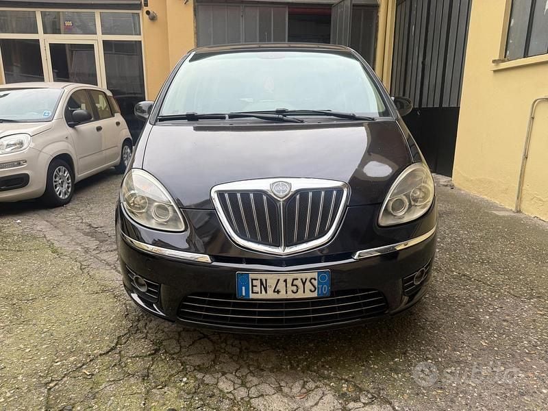Usata Lancia Musa 77 CV (56 kW) 2012 Other Monovolume