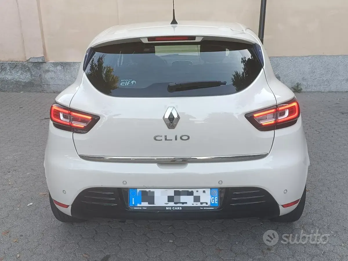 Usata Renault Clio IV Zen 90 CV (66 kW) 2017 Bianco Berlina