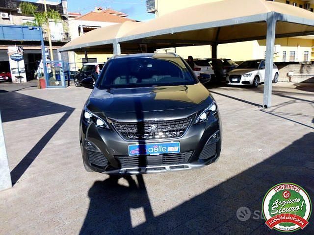 Usata Peugeot 5008 GT-line 119 CV (87 kW) 2017 Antracite SUV