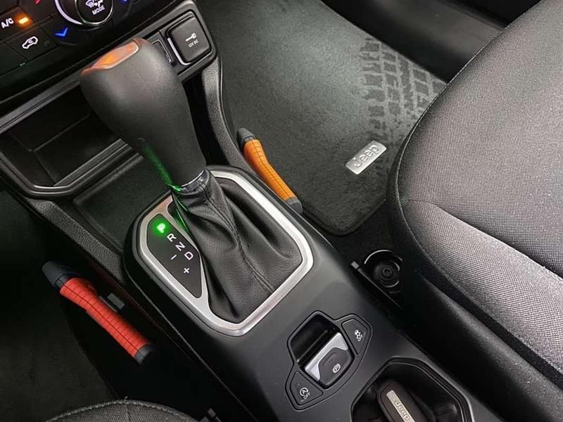 Usata Jeep Renegade 150 CV (110 kW) 2020 Grigio SUV