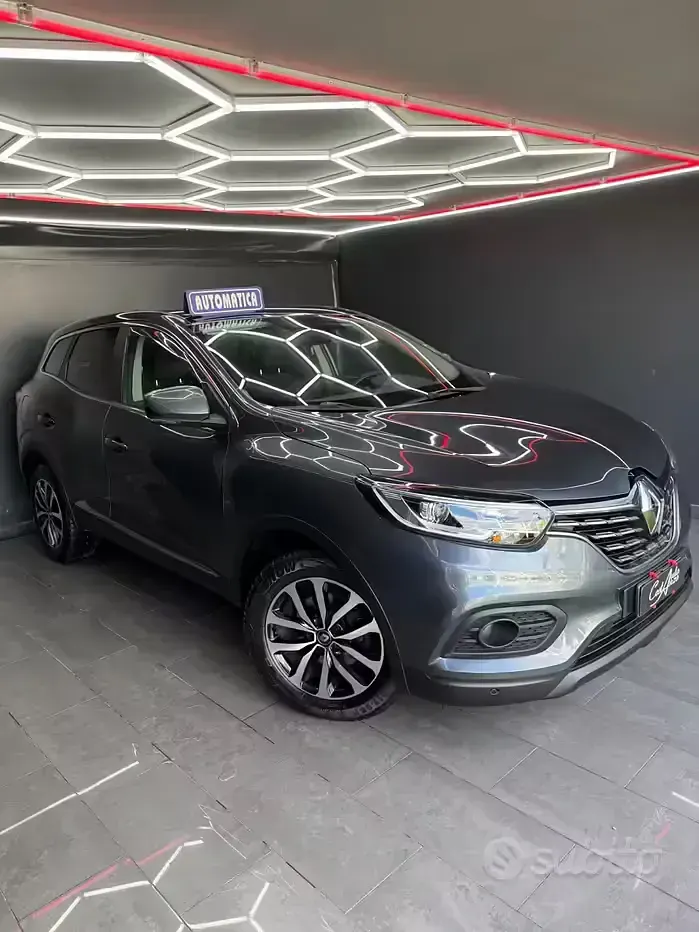Usata Renault Kadjar Techno 116 CV (85 kW) 2022 Grigio SUV