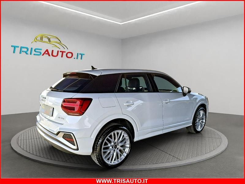 Usata Audi Q2 S-Line 151 CV (111 kW) 2025 Grigio SUV