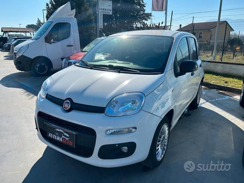 Usata Fiat Panda Easy 85 CV (62 kW) 2012 Bianco Utilitaria