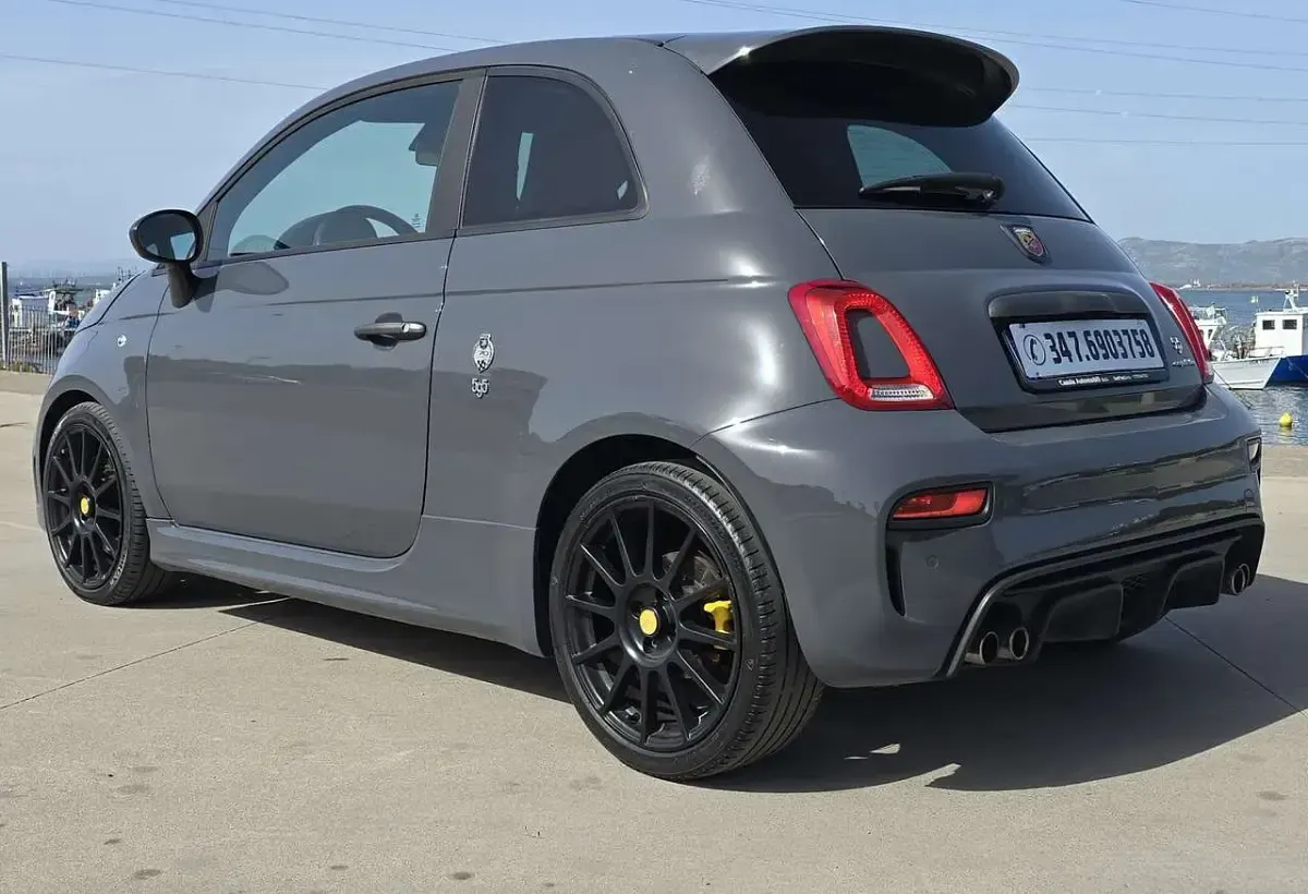 Usata Abarth 595 Competizione 179 CV (131 kW) 2019 Grigio Utilitaria