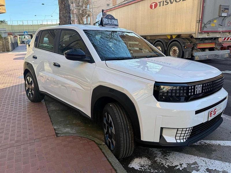 Nuova Fiat Grande Panda Icon 101 CV (74 kW) 2026 Bianco Utilitaria