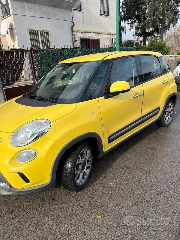 Usata Fiat 500X 120 CV (88 kW) 2015 Giallo SUV