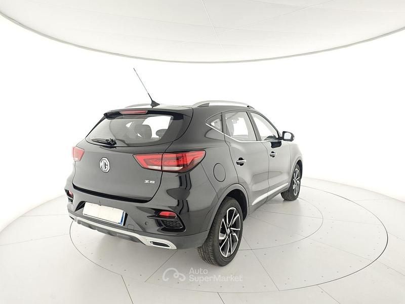 Usata MG ZS Luxury 106 CV (77 kW) 2024 Nero SUV