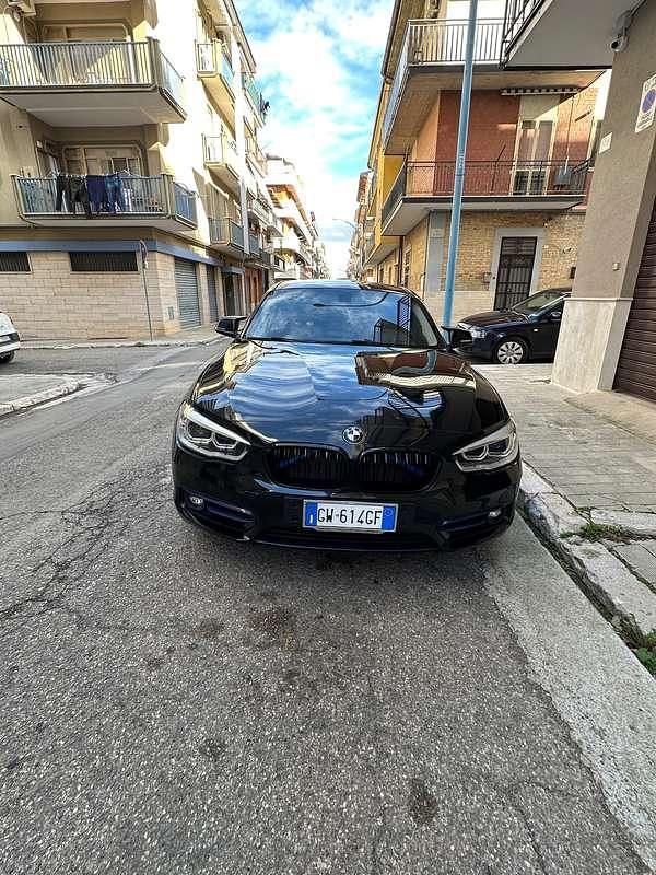 Brugt BMW 118 Sport Line 150 HK (110 kW) 2018 Sort Hatchback