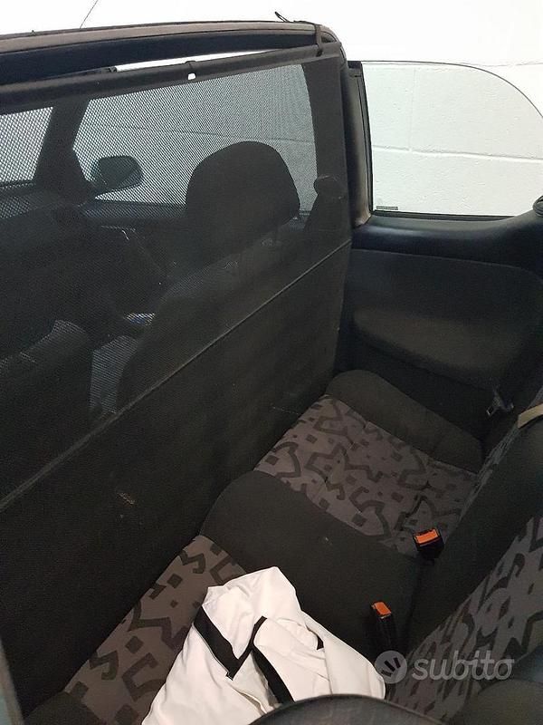 Usata VW Golf Cabriolet 101 CV (74 kW) 1999 Grigio Cabrio