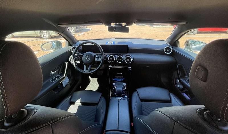 Usata Mercedes A180 Business 116 CV (85 kW) 2019 Nero Berlina