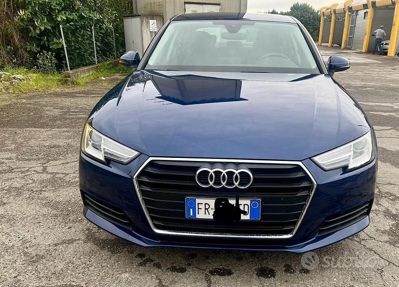 Usata Audi A4 150 CV (110 kW) 2018 Blu Berlina