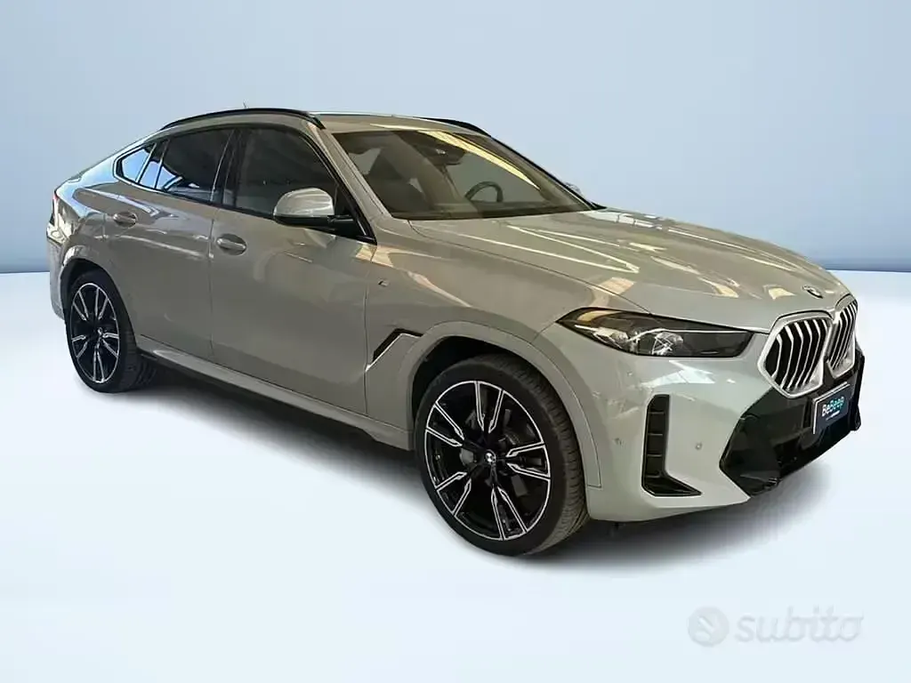 Usata BMW X6 M Sport 286 CV (210 kW) 2024 Grigio SUV