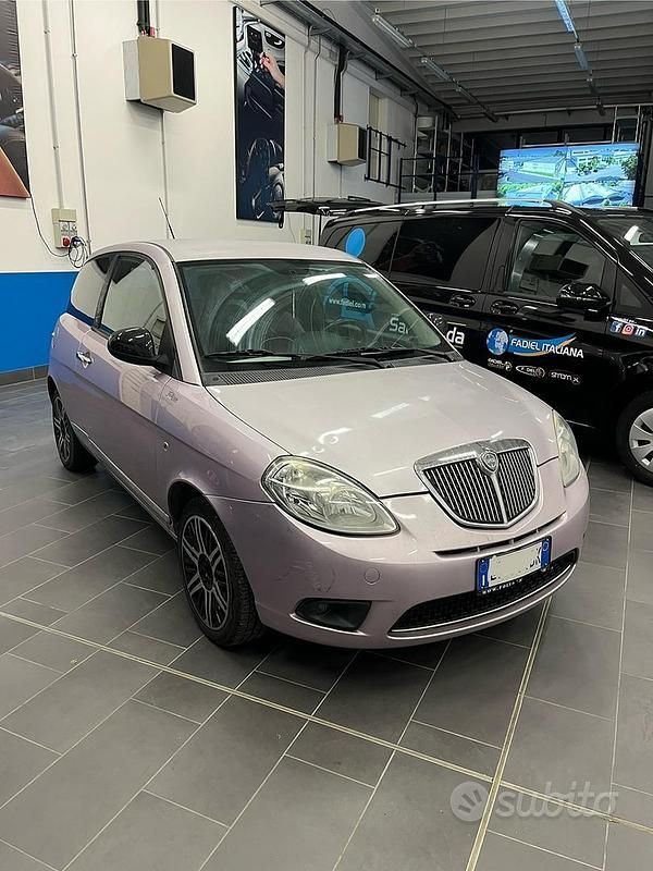 Usata Lancia Ypsilon 75 CV (55 kW) 2010 Utilitaria