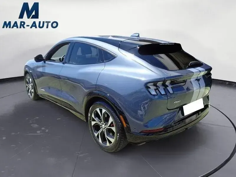 Usata Ford Mustang 168 CV (123 kW) 2021 Blu Station wagon