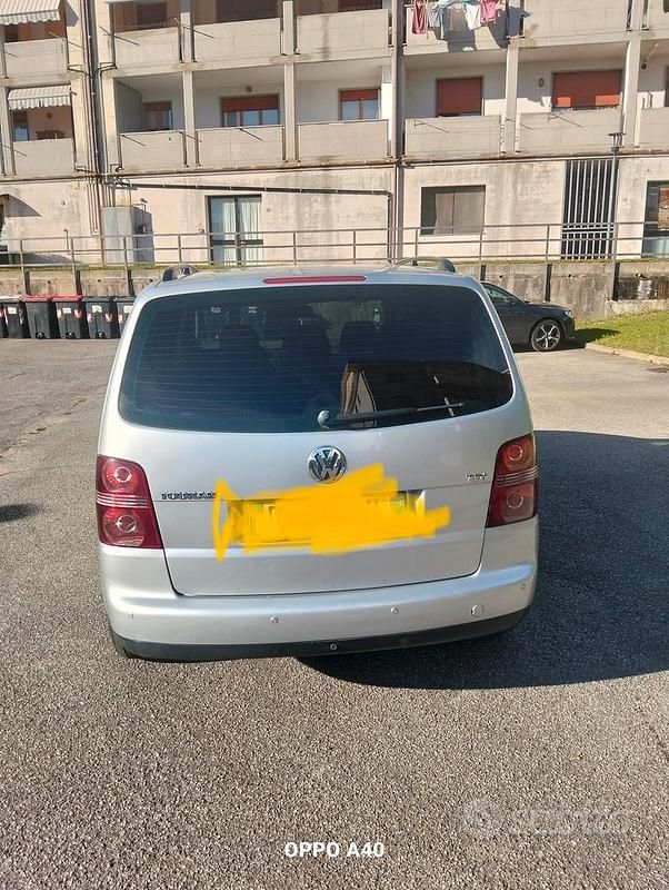 Usata VW Touran 105 CV (77 kW) 2006 Grigio Monovolume