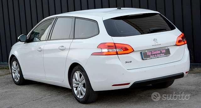 Usata Peugeot 308 SW Active 131 CV (96 kW) 2020 Bianco Station wagon