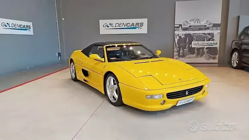 Usata Ferrari F355 381 CV (280 kW) 2000 Cabrio