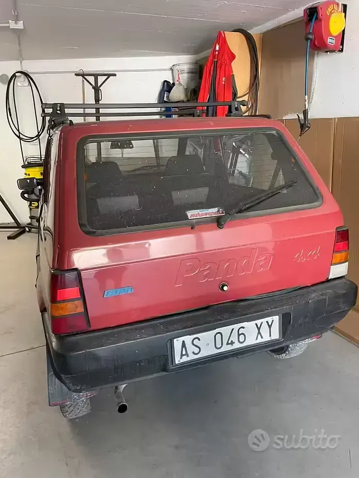 Usata Fiat Panda 4x4 54 CV (39 kW) 1993 Rosso Utilitaria