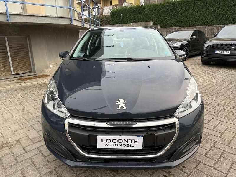 Usata Peugeot 208 Access 68 CV (50 kW) 2016 Nero Utilitaria