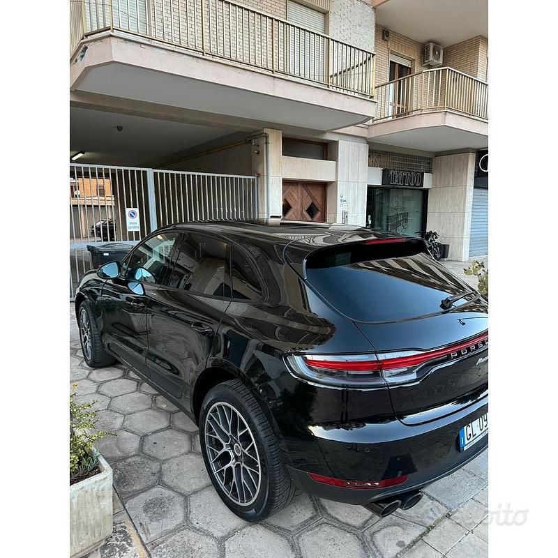 Usata Porsche Macan 245 CV (180 kW) 2019 Nero SUV