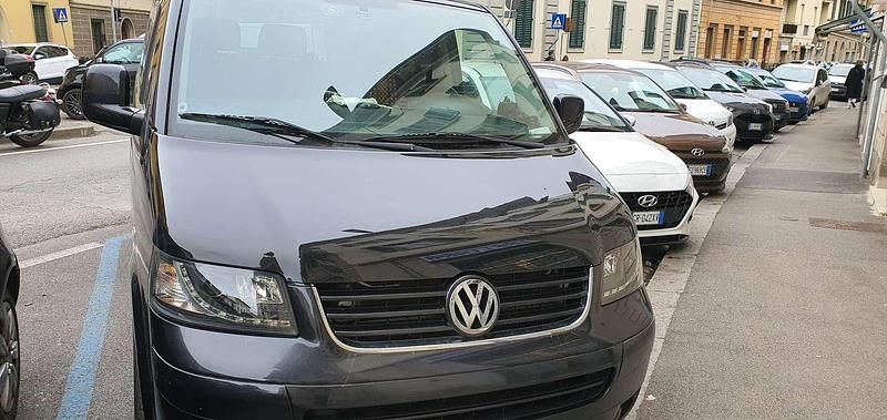 Nero Usata 2009 VW T5 Furgone | 18.000 € (Buon prezzo) - Immagine 1/4