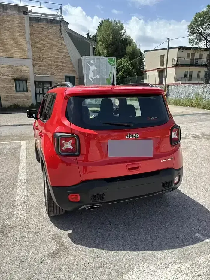 Usata Jeep Renegade Limited 120 CV (88 kW) 2020 Rosso SUV