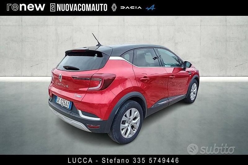 Usata Renault Captur Intens 145 CV (106 kW) 2022 Rosso SUV