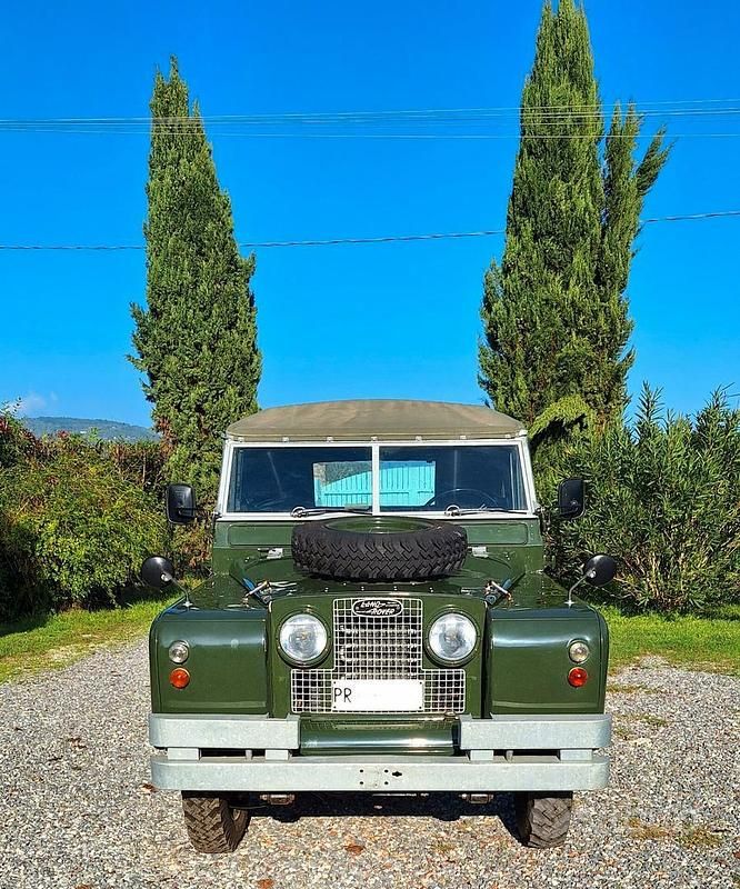 Usata Land Rover 88 1960 Verde SUV