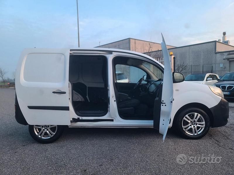 Usata Renault Kangoo 75 CV (55 kW) 2015 Bianco Monovolume