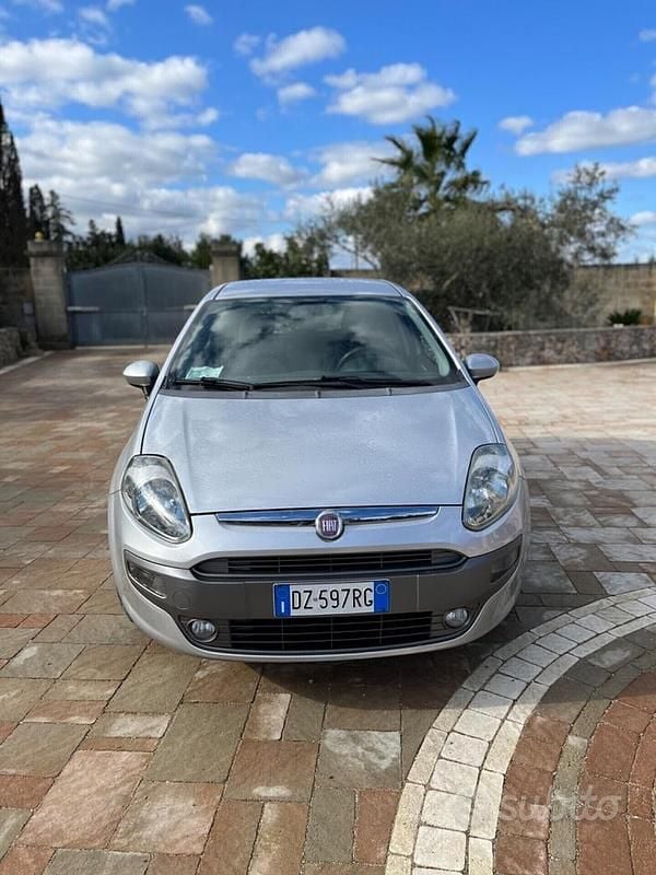 Usata Fiat Punto Evo Dynamic 65 CV (47 kW) 2010 Grigio Utilitaria