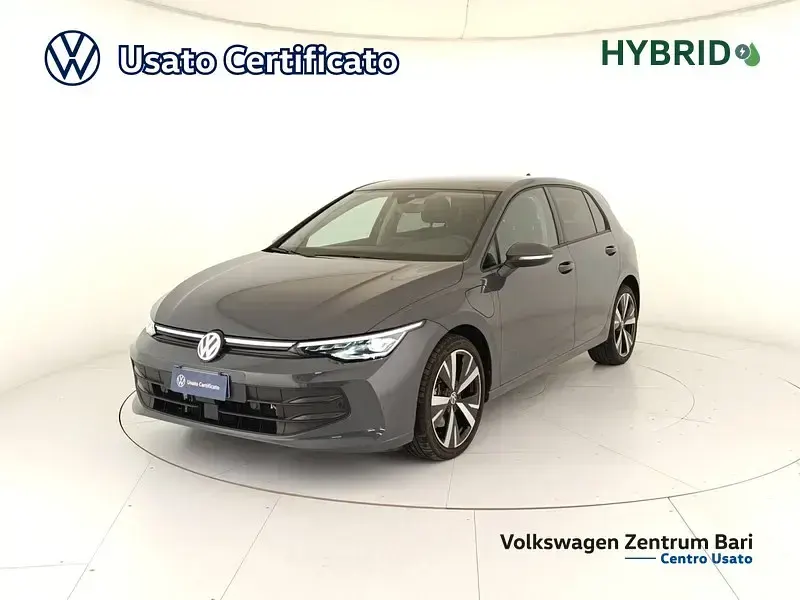 Usado VW Golf VIII Edition 204 CV (150 kW) 2025 Gris