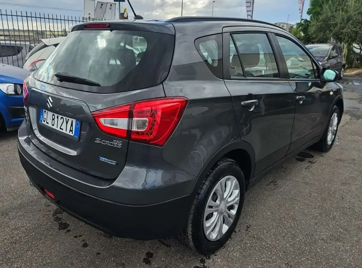Usata Suzuki SX4 129 CV (94 kW) 2021 Grigio Station wagon