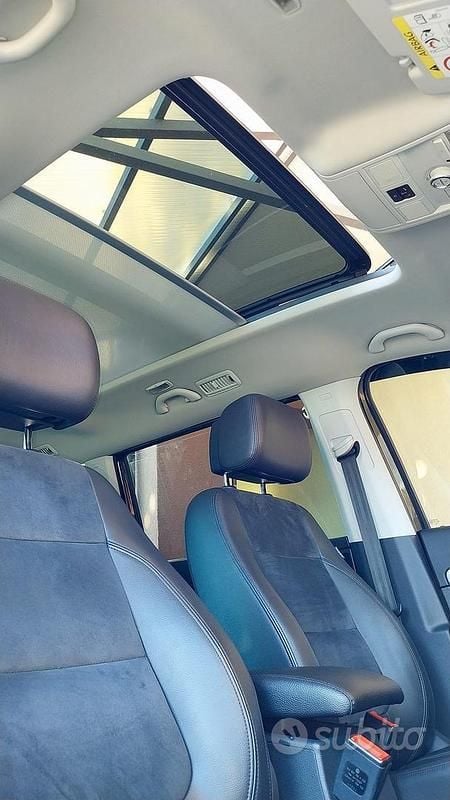 Usata VW Sharan 150 CV (110 kW) 2015 Blu Monovolume