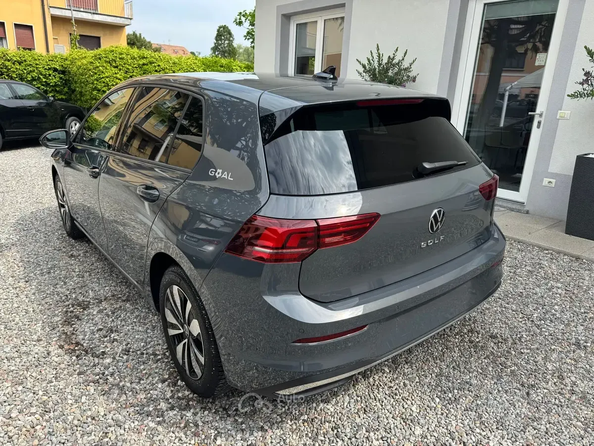 Occasion VW Golf VIII Goal 116 ch (85 kW) 2025 Gris Berline
