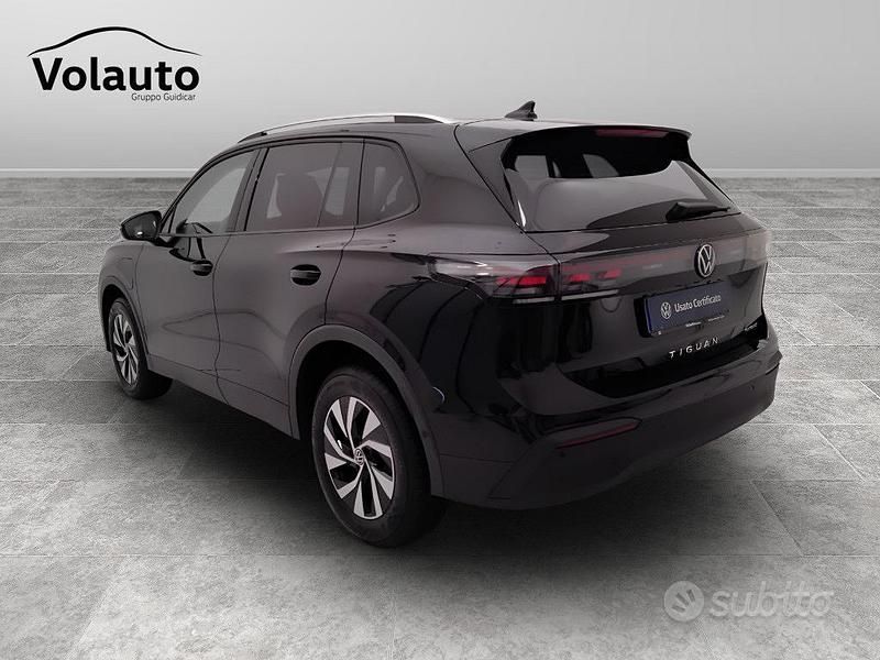 Nuova VW Tiguan 150 CV (110 kW) 2025 Nero SUV