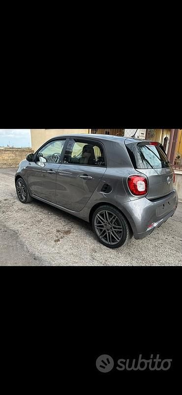 Usata Smart ForFour Brabus 2018 Grigio Utilitaria
