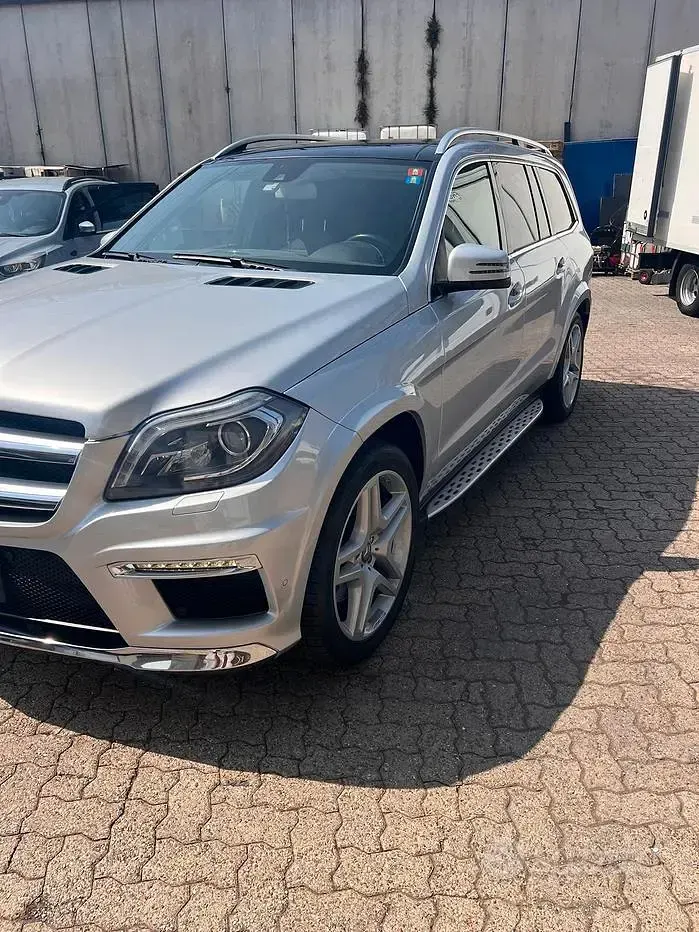 Usata Mercedes GL350 258 CV (189 kW) 2016 Grigio SUV